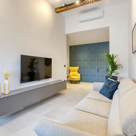 The Ultimate Luxury Triplex In Spinola Bay By 360 Estates *