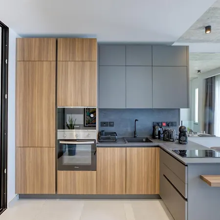 Holiday home The Ultimate Luxury Triplex In Spinola Bay By 360 Estates *