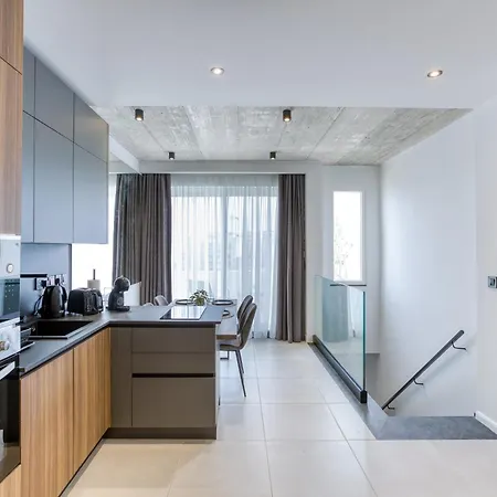 The Ultimate Luxury Triplex In Spinola Bay By 360 Estates Casa vacanze