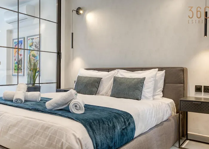 The Ultimate Luxury Triplex In Spinola Bay By 360 Estates