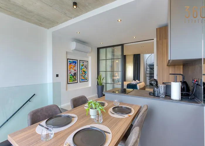 別荘 The Ultimate Luxury Triplex In Spinola Bay By 360 Estates *