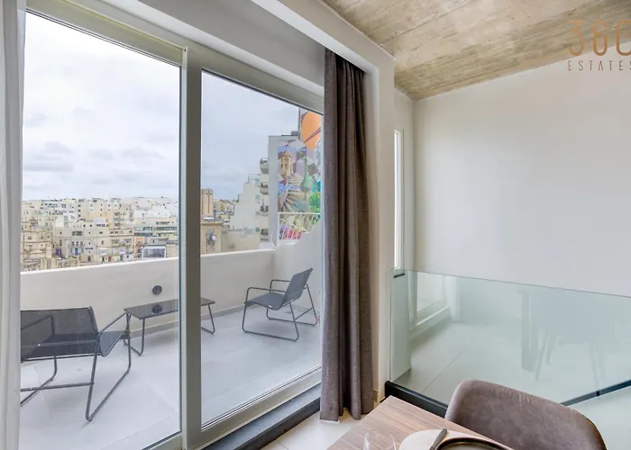 The Ultimate Luxury Triplex In Spinola Bay By 360 Estates 別荘 Saint Julian's