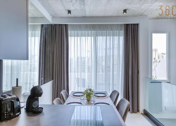 別荘 The Ultimate Luxury Triplex In Spinola Bay By 360 Estates Saint Julian's