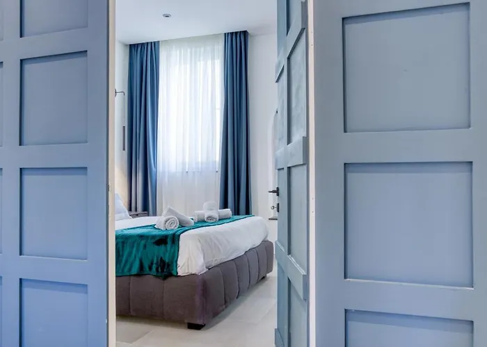 別荘 The Ultimate Luxury Triplex In Spinola Bay By 360 Estates