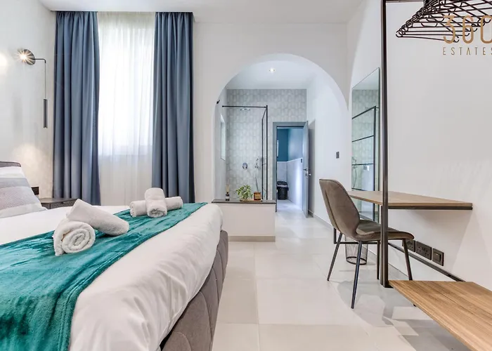 The Ultimate Luxury Triplex In Spinola Bay By 360 Estates 別荘 Saint Julian's