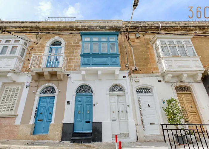 The Ultimate Luxury Triplex In Spinola Bay By 360 Estates Feriehus