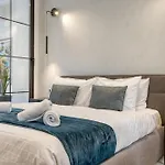 The Ultimate Luxury Triplex In Spinola Bay By 360 Estates