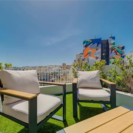 The Ultimate Luxury Triplex In Spinola Bay By 360 Estates Case de vacanță *